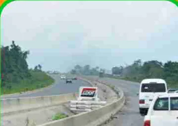 Photograph of the Iseyin Express road