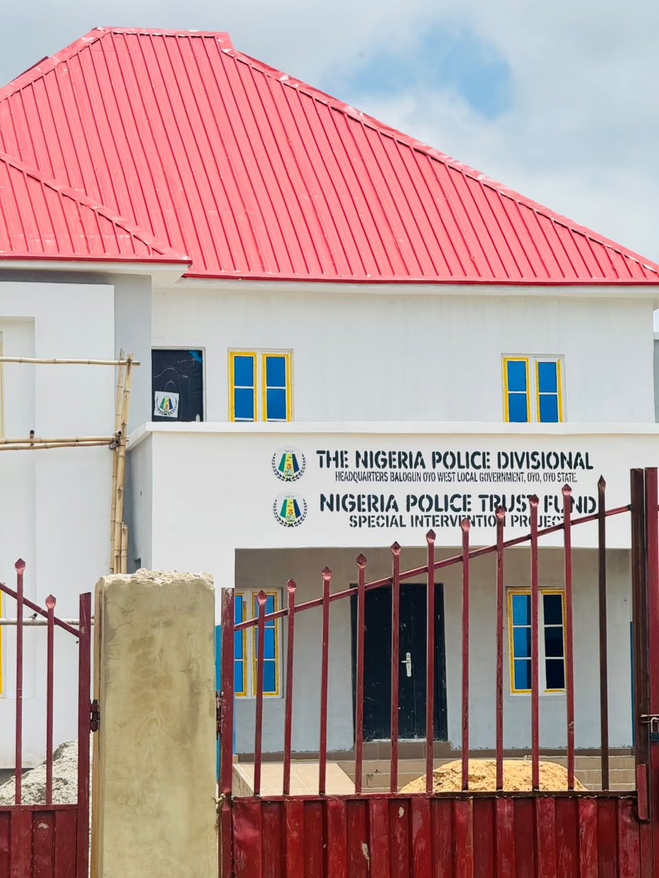 Photograph of the Divisional Police Headquarters, Balogun